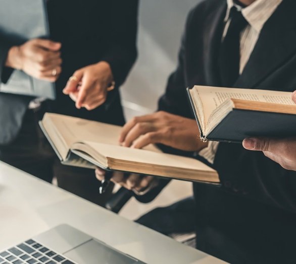 Співпраця з арбітражним керівником